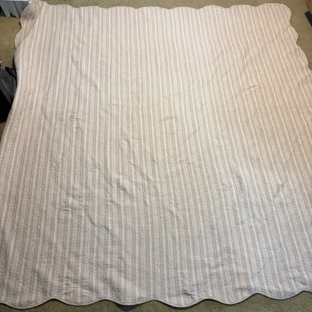 Laura Ashley Twin Floral White Pink Cottage Reversible Quilted Blanket Sham Set